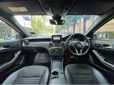 2016 Mercedes-Benz A180 1.6 AMG Sport รถเก๋ง 5 ประตู 70,xxx km ออฟชั่นเต็ม เข้าศูนย์ตลอดประวัติครบ รูปที่ 4